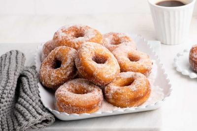 دونت سكر و قرفة مطلي فتاقيت