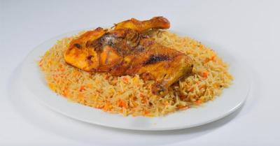 ارز مندي مع خضار